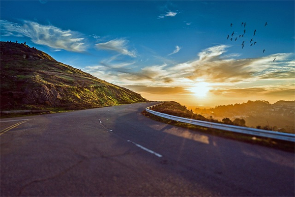 道路運(yùn)輸經(jīng)營(yíng)許可證代辦公司怎么選？
